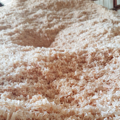 Bulk Wood Shavings — High-Volume Stall Bedding
