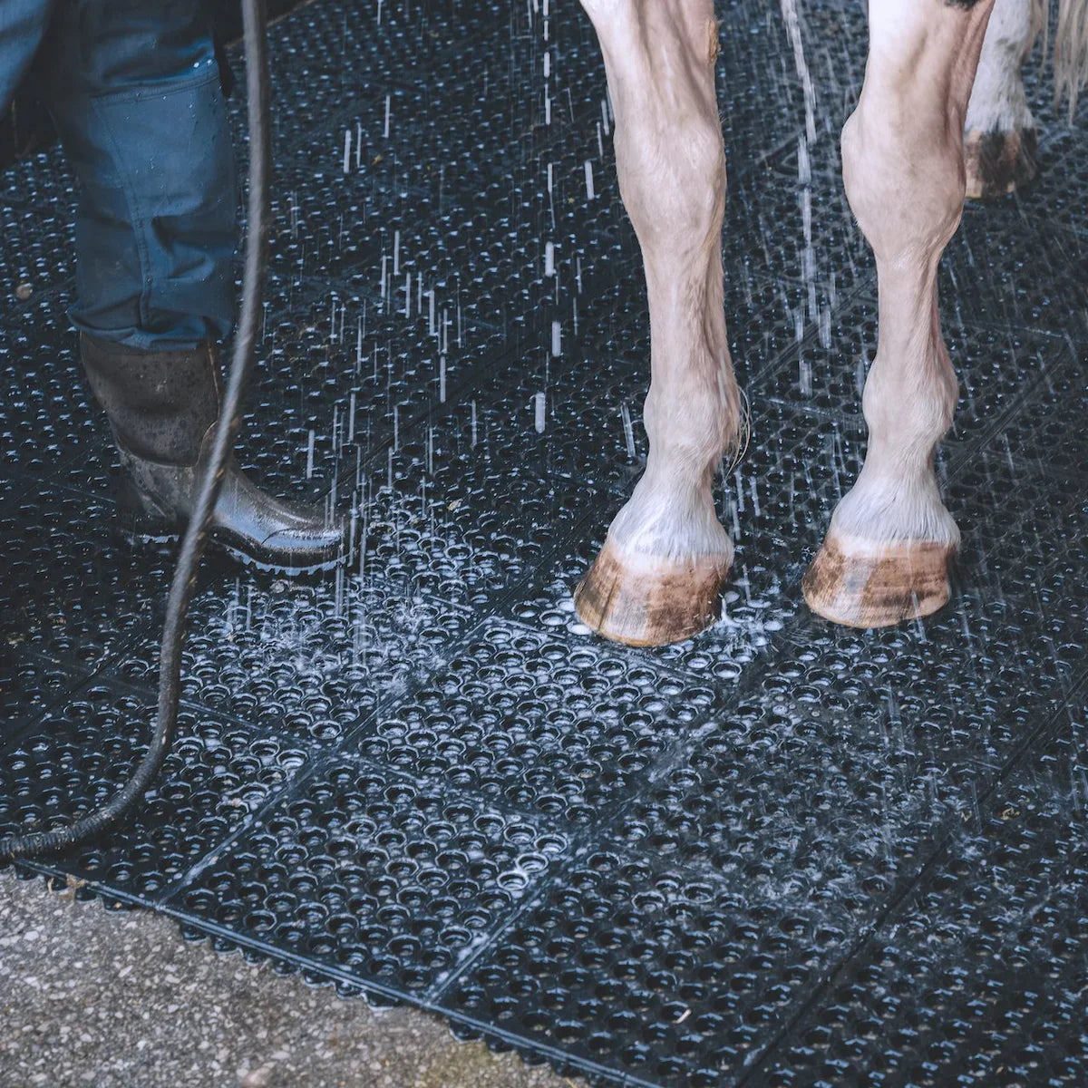Wash Rack Mat — interlocking wash bay — photo 14