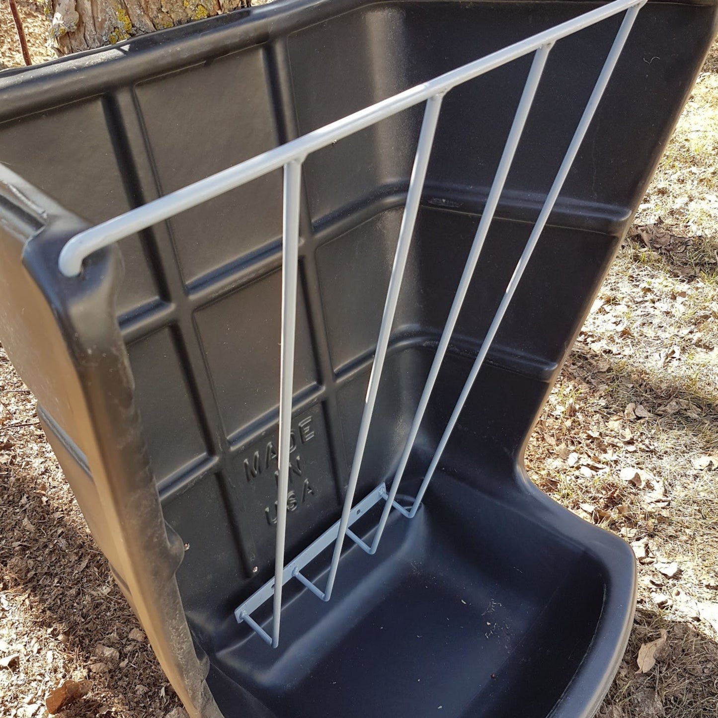 Hay & Grain Feeder