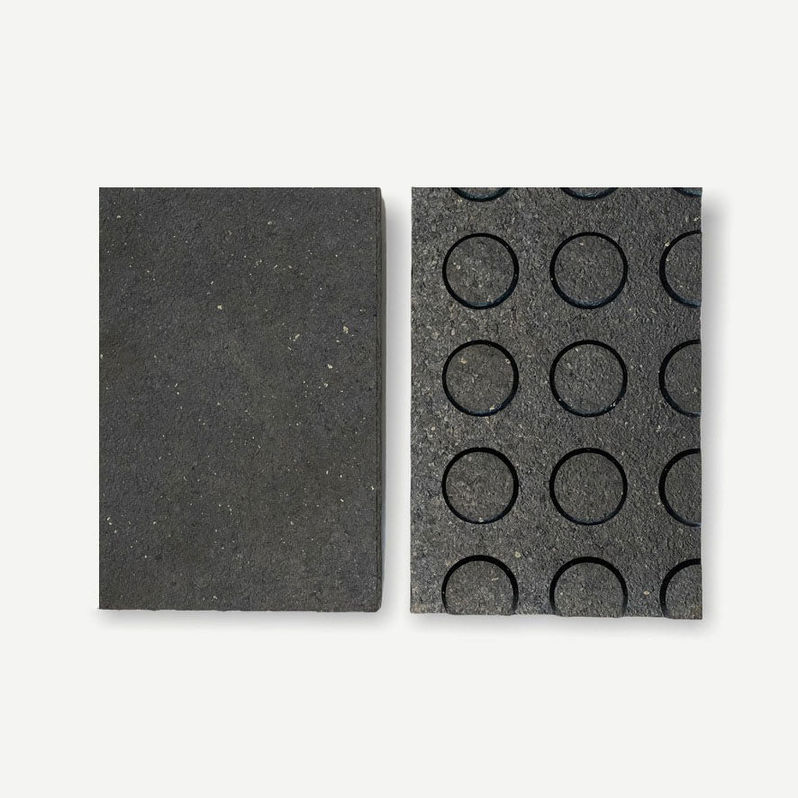 4 x 6 Black Stall Mats - Button / Flat Surface